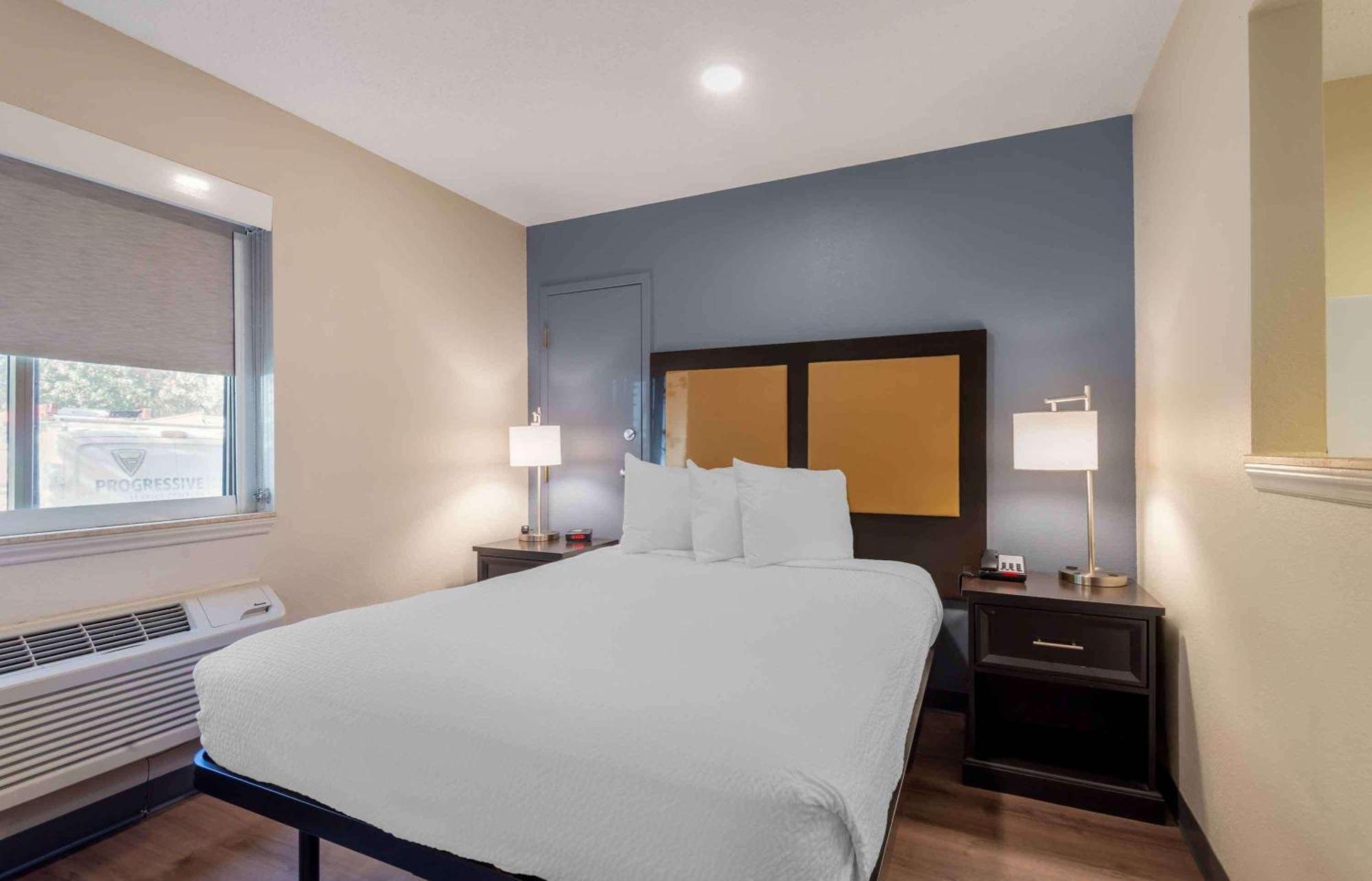 Extended Stay America Select Suites - Charlotte - Tyvola Rd - Executive Park Εξωτερικό φωτογραφία
