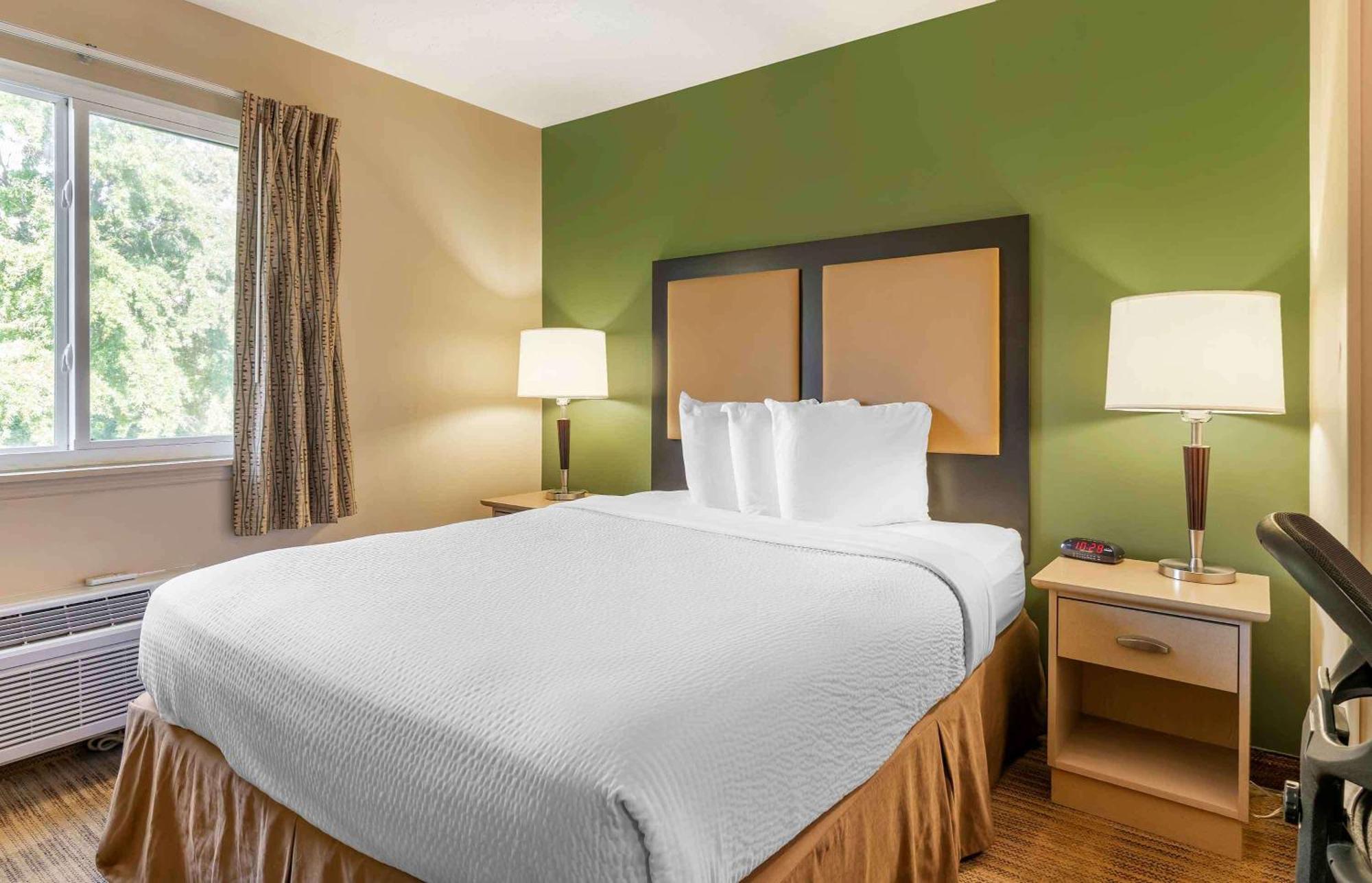 Extended Stay America Select Suites - Charlotte - Tyvola Rd - Executive Park Εξωτερικό φωτογραφία