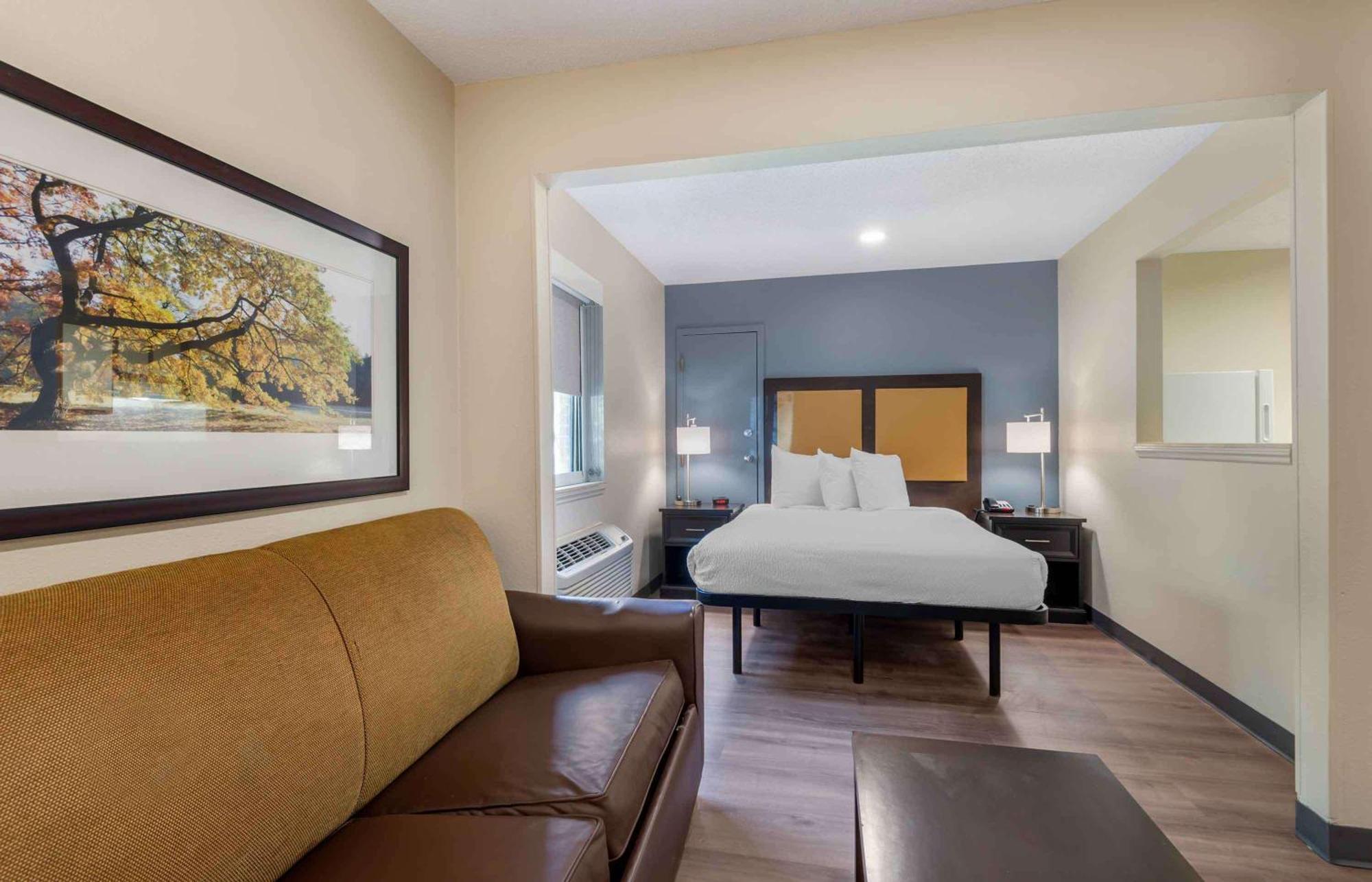 Extended Stay America Select Suites - Charlotte - Tyvola Rd - Executive Park Εξωτερικό φωτογραφία
