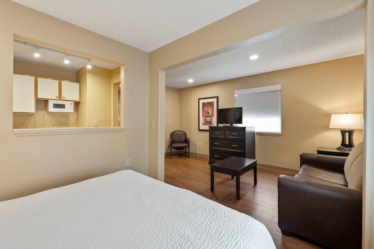 Extended Stay America Select Suites - Charlotte - Tyvola Rd - Executive Park Εξωτερικό φωτογραφία